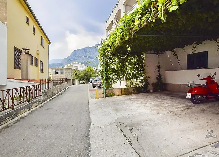 Miljenko * Makarska
